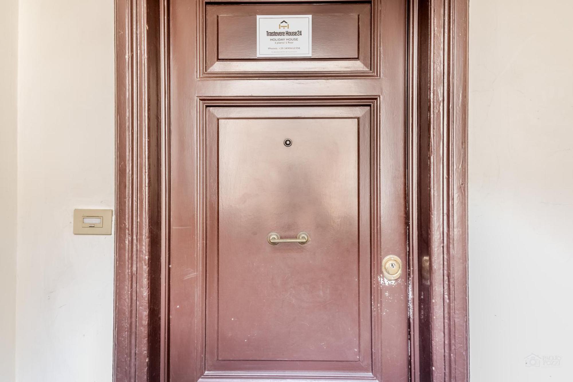 רומא Trastevere House 24 מראה חיצוני תמונה