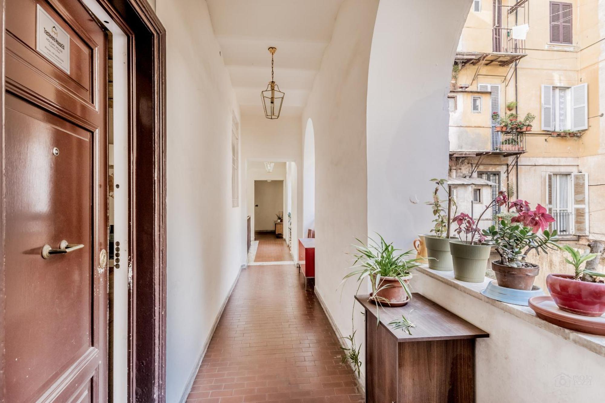 רומא Trastevere House 24 מראה חיצוני תמונה